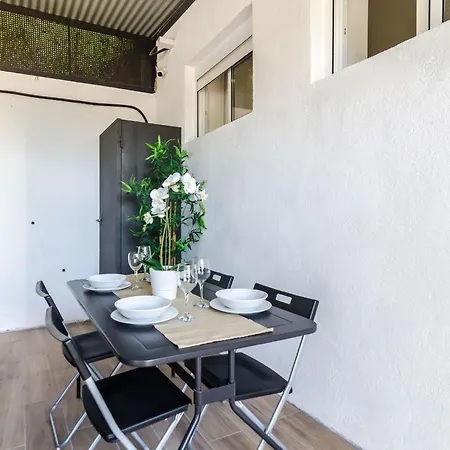 Luxury Apartament Lloret 滨海略雷特